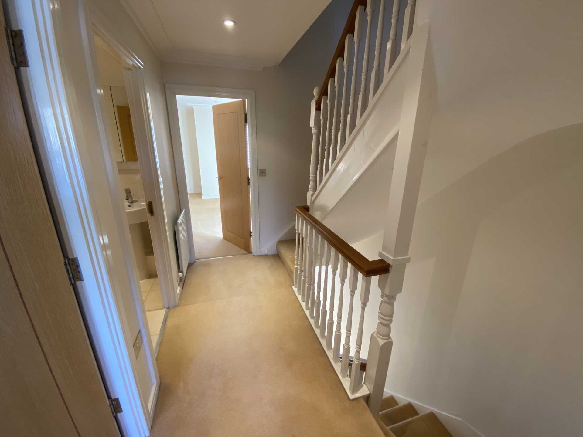 Additional Property Image 4 bedroom Town House to rent in Radlett 14