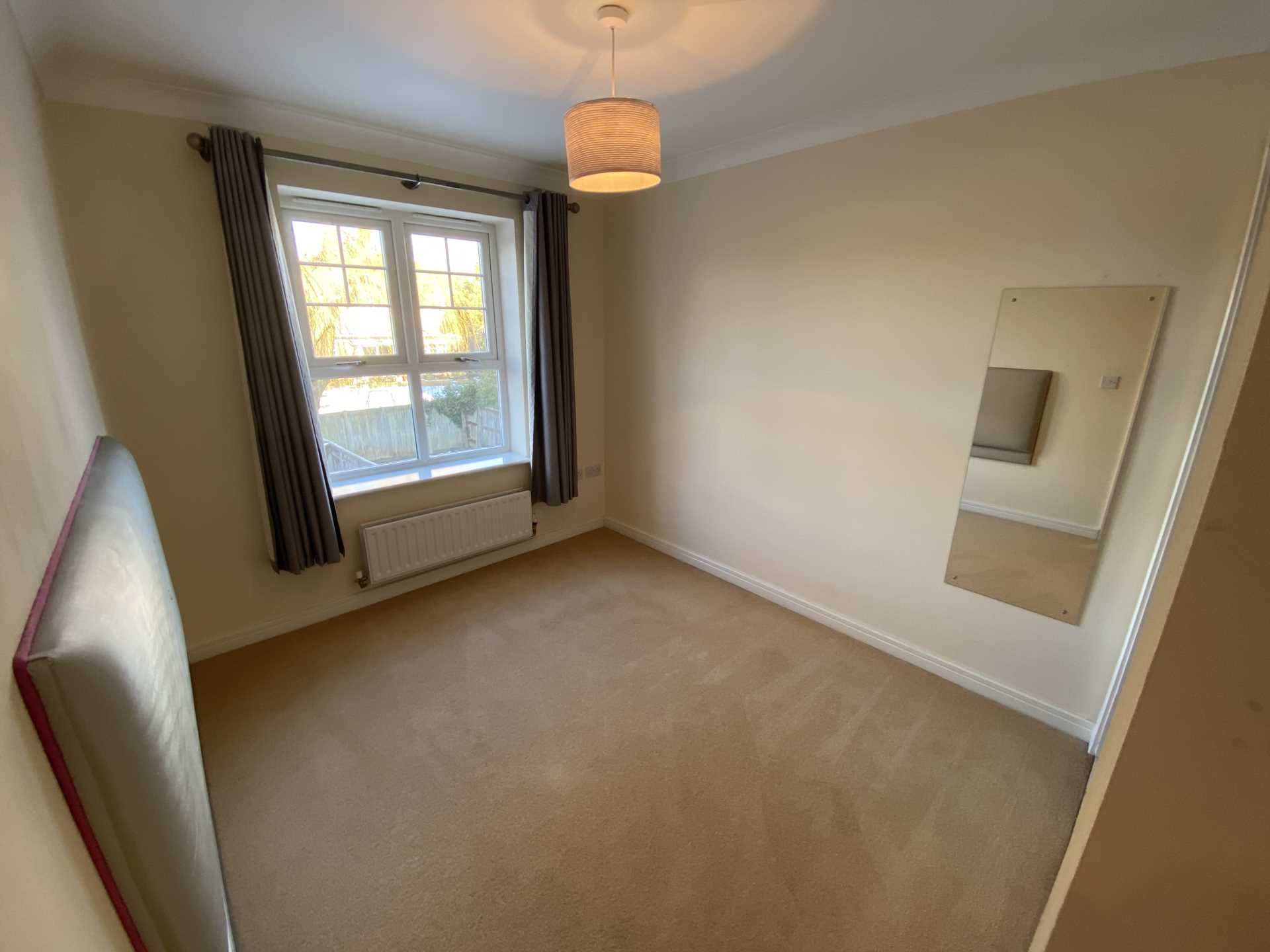 Additional Property Image 4 bedroom Town House to rent in Radlett 15