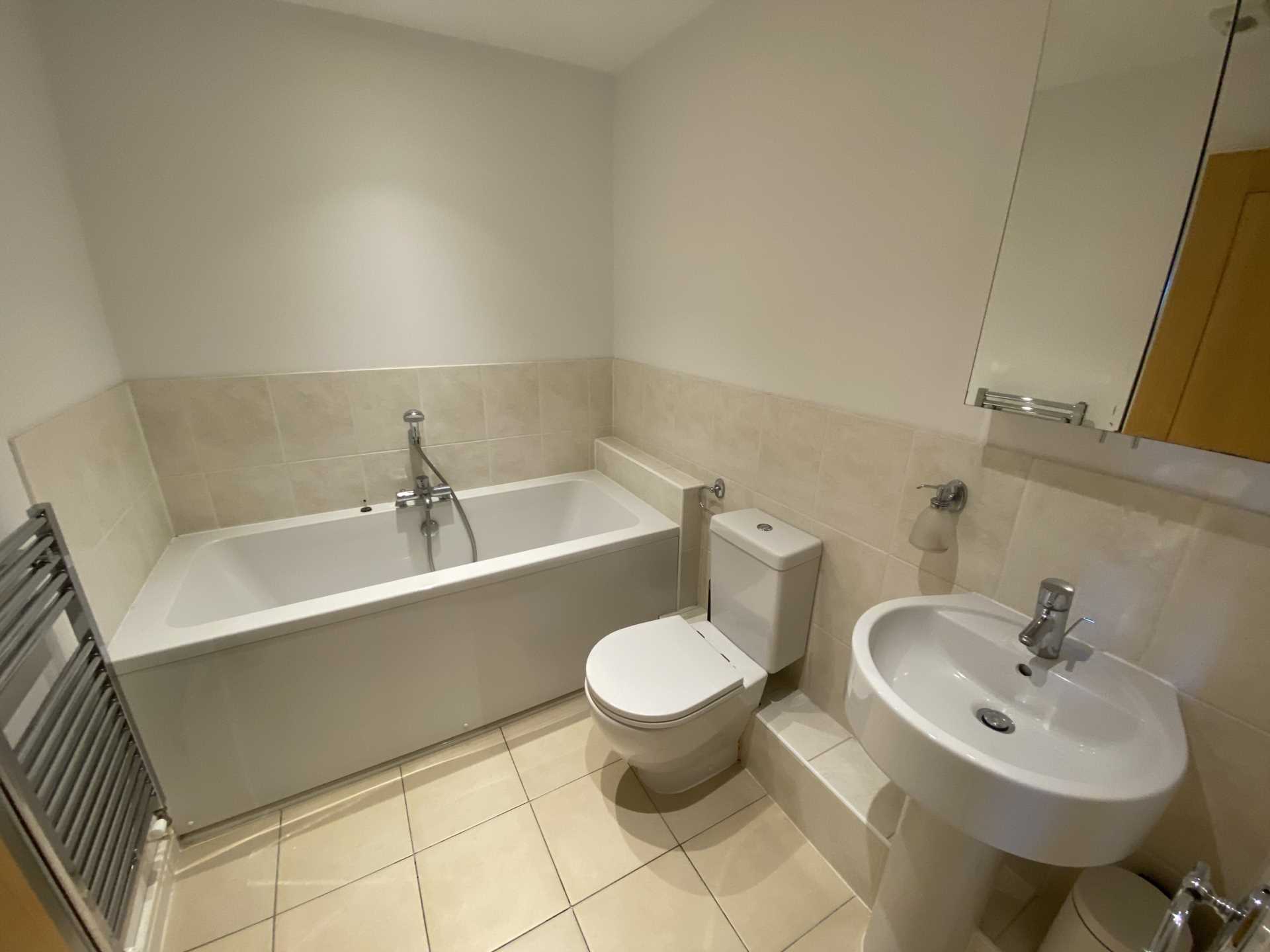 Additional Property Image 4 bedroom Town House to rent in Radlett 17