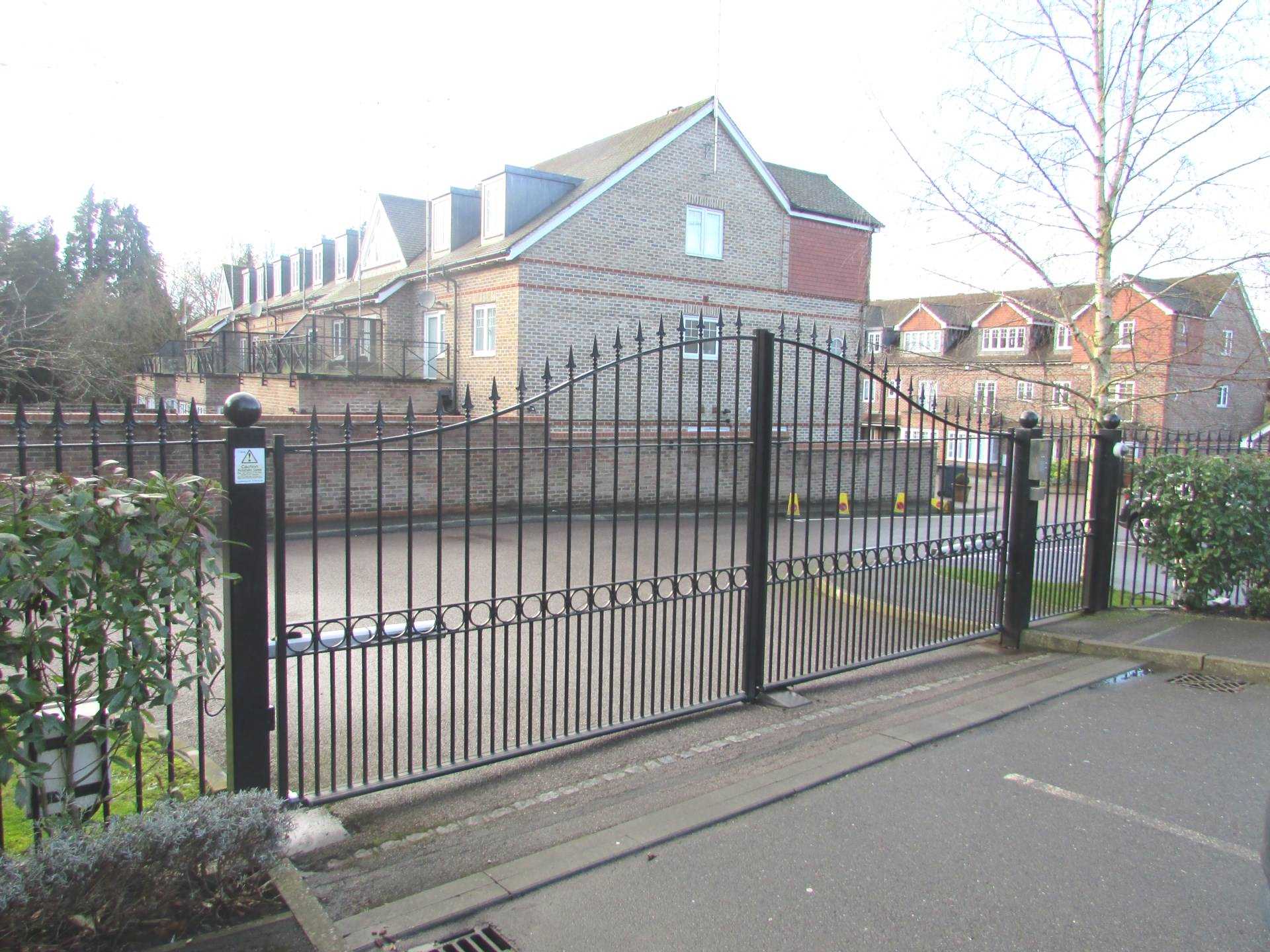Additional Property Image 4 bedroom Town House to rent in Radlett 23