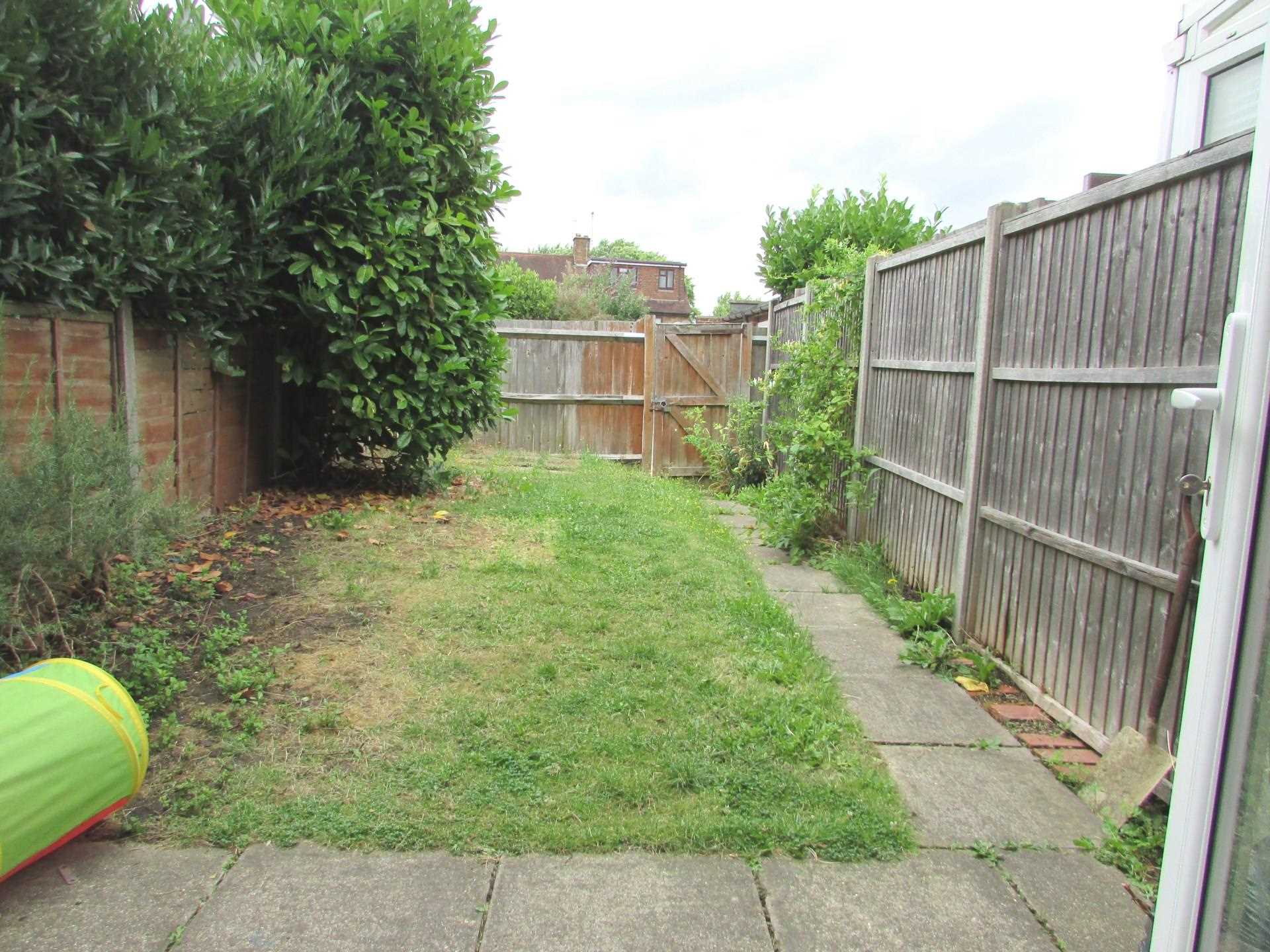 Additional Property Image 2 bedroom Terraced to rent in Radlett 5