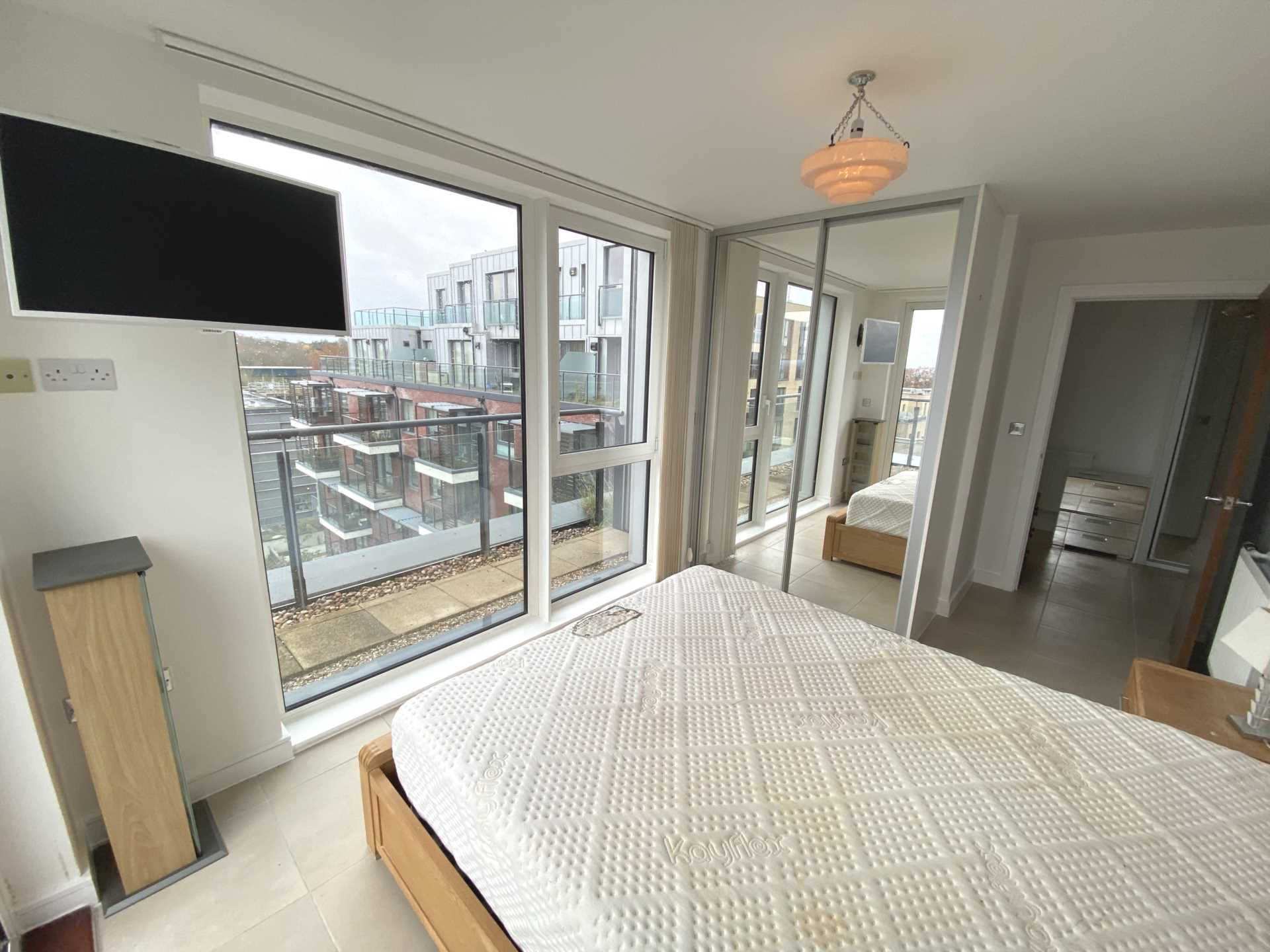 Additional Property Image 1 bedroom Penthouse to rent in Edgware 9