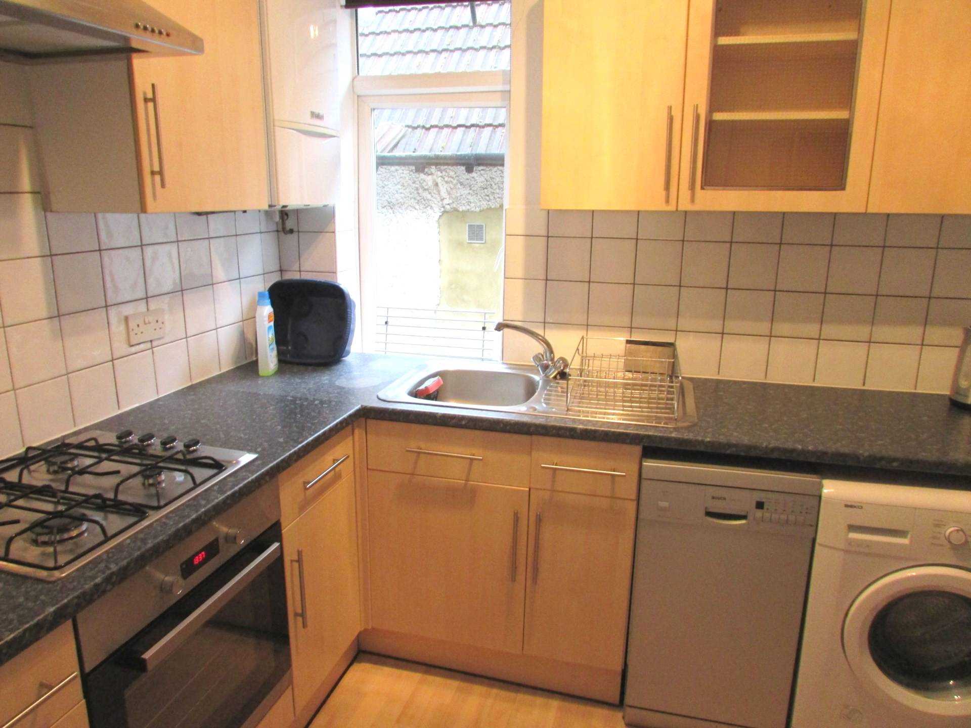 Additional Property Image 2 bedroom Maisonette to rent in London 4
