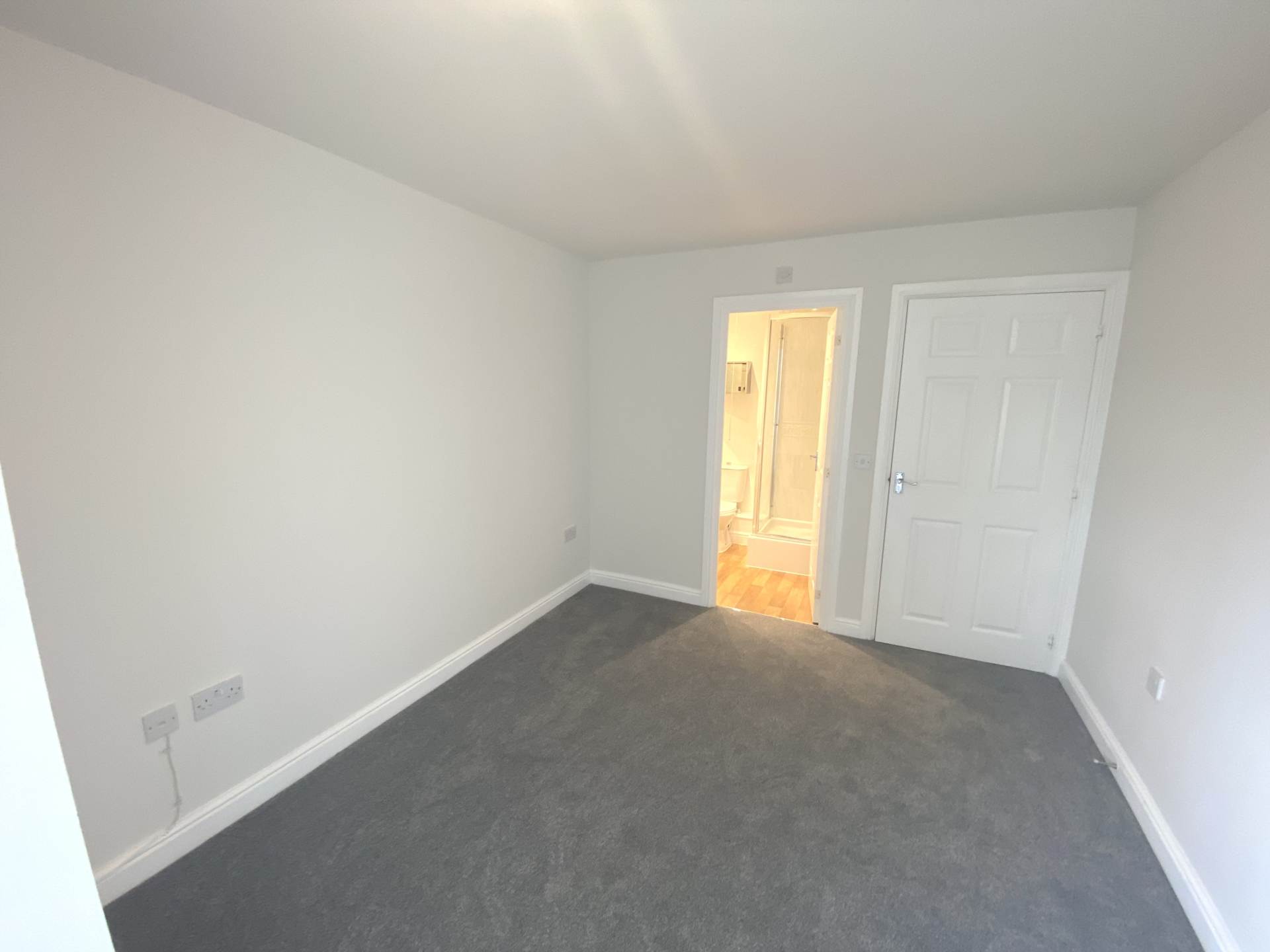 Additional Property Image 2 bedroom Flat to rent in Borehamwood 7