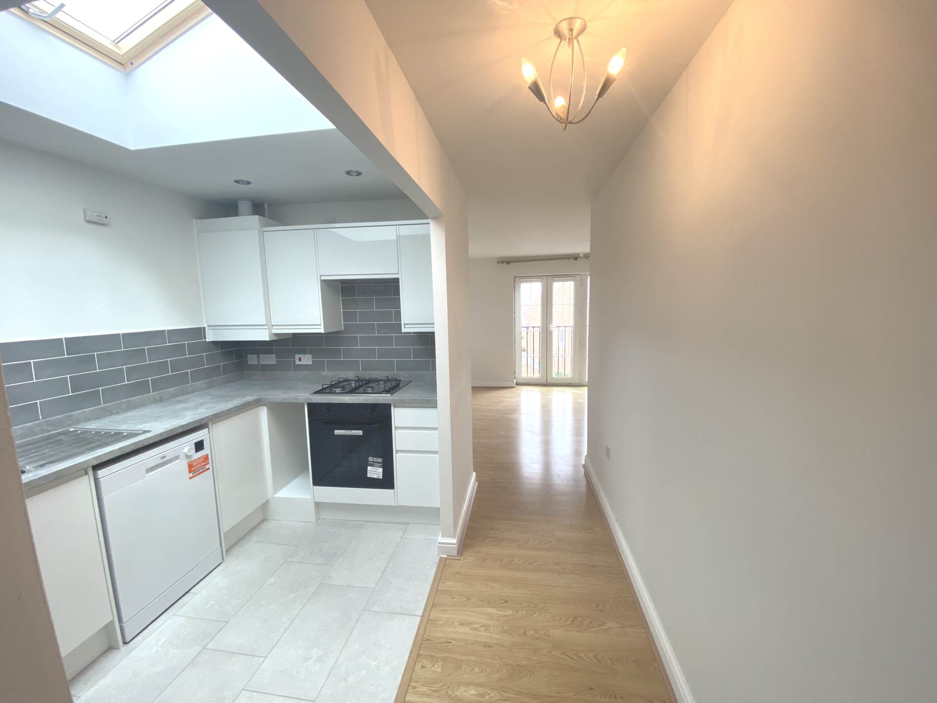 Additional Property Image 2 bedroom Flat to rent in Borehamwood 12