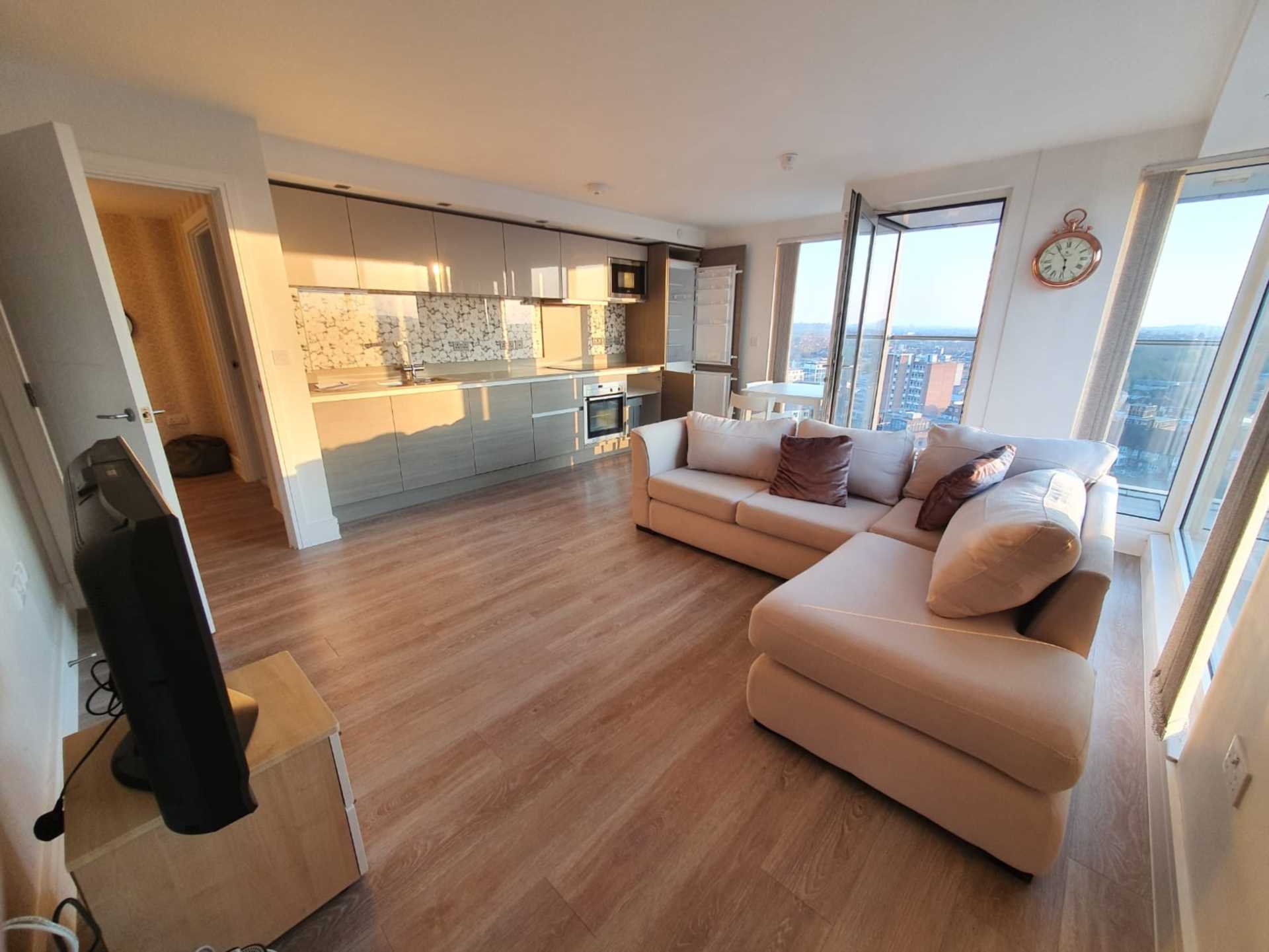 2 bedroom Flat to rent in Edgware