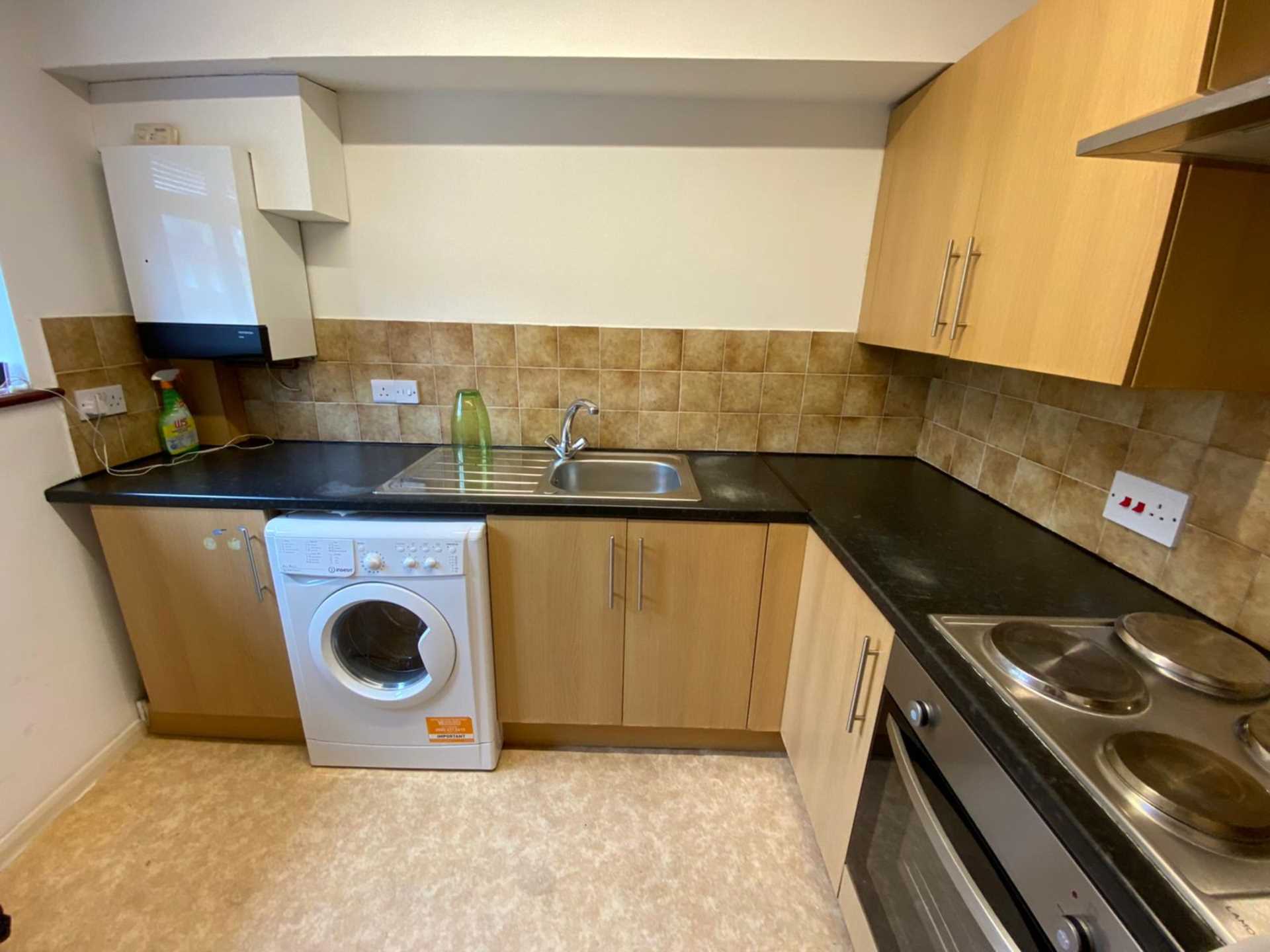 Additional Property Image 2 bedroom Duplex to rent in Borehamwood 5