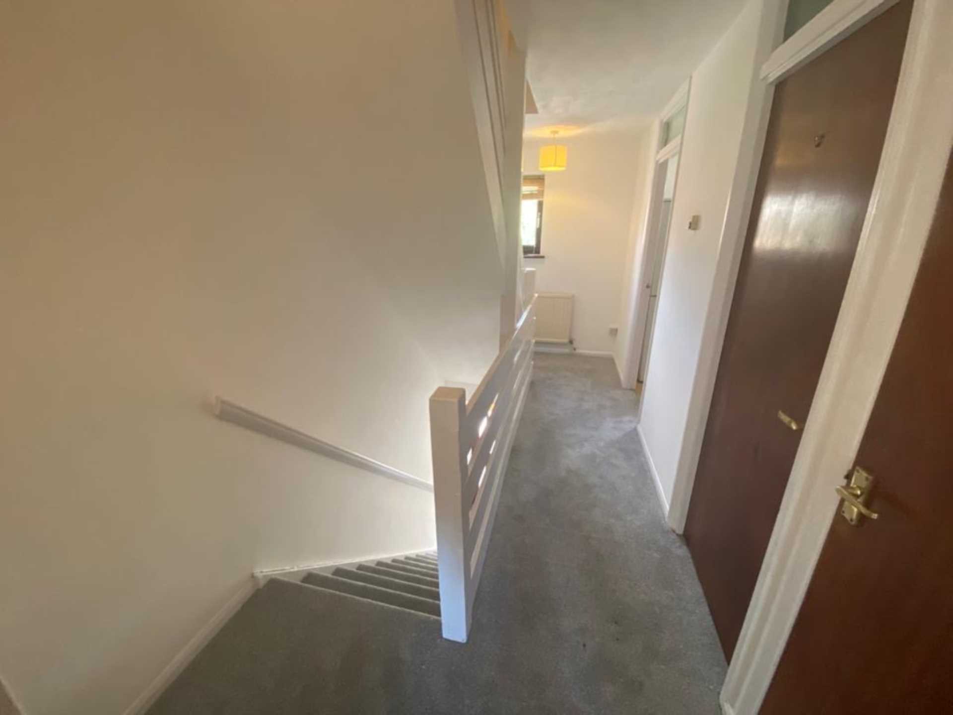 Additional Property Image 2 bedroom Duplex to rent in Borehamwood 6