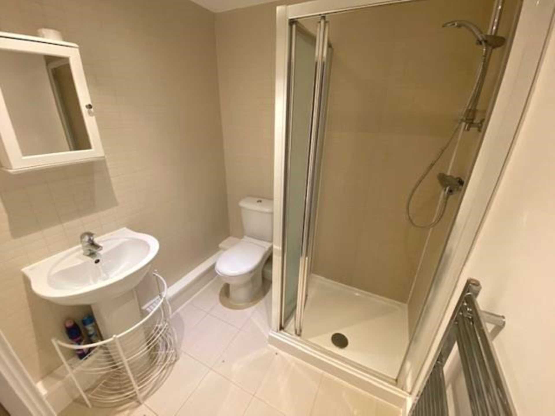 Additional Property Image 2 bedroom Flat to rent in Borehamwood 8