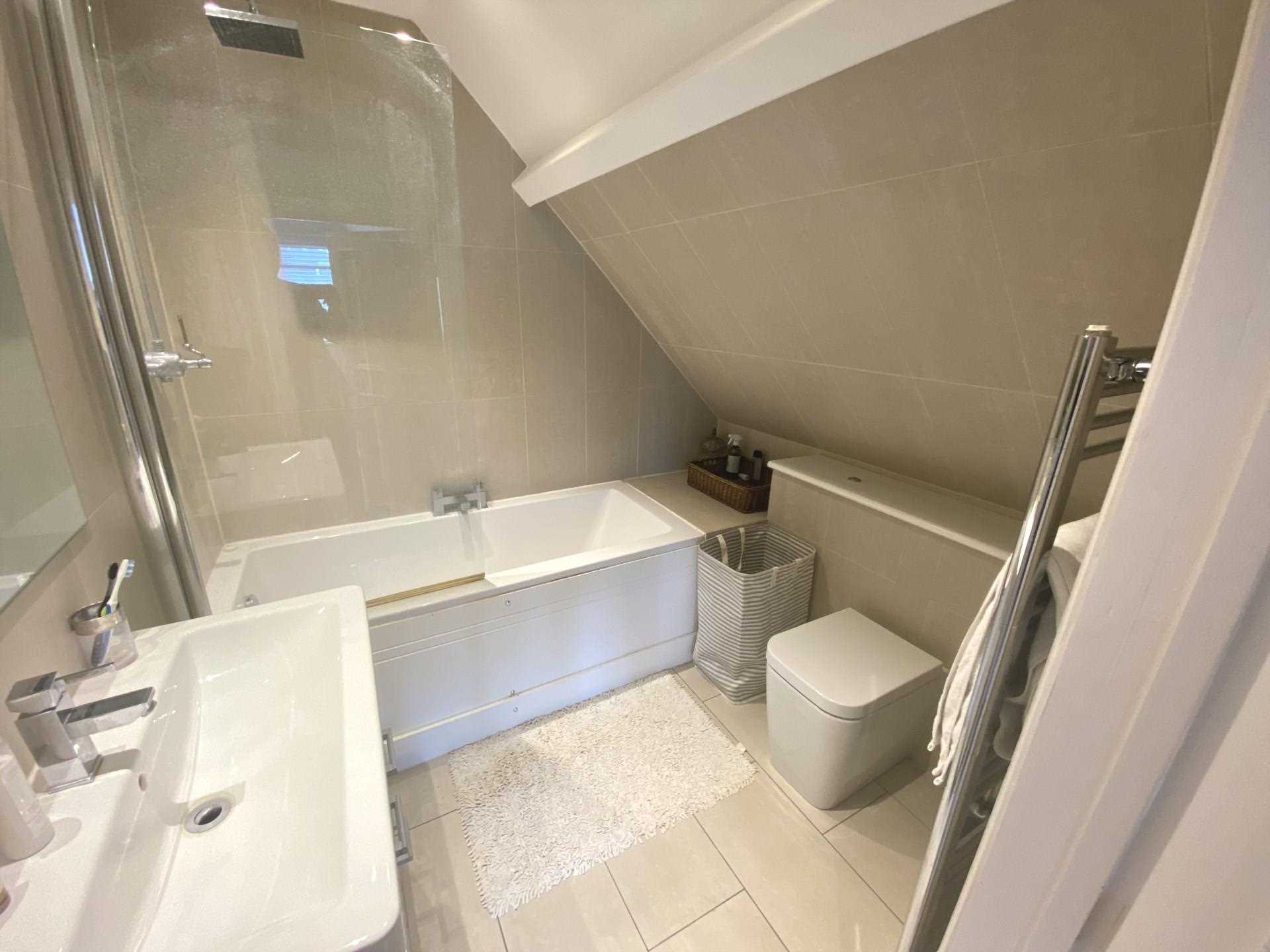 Additional Property Image 3 bedroom Flat to rent in Stanmore 8