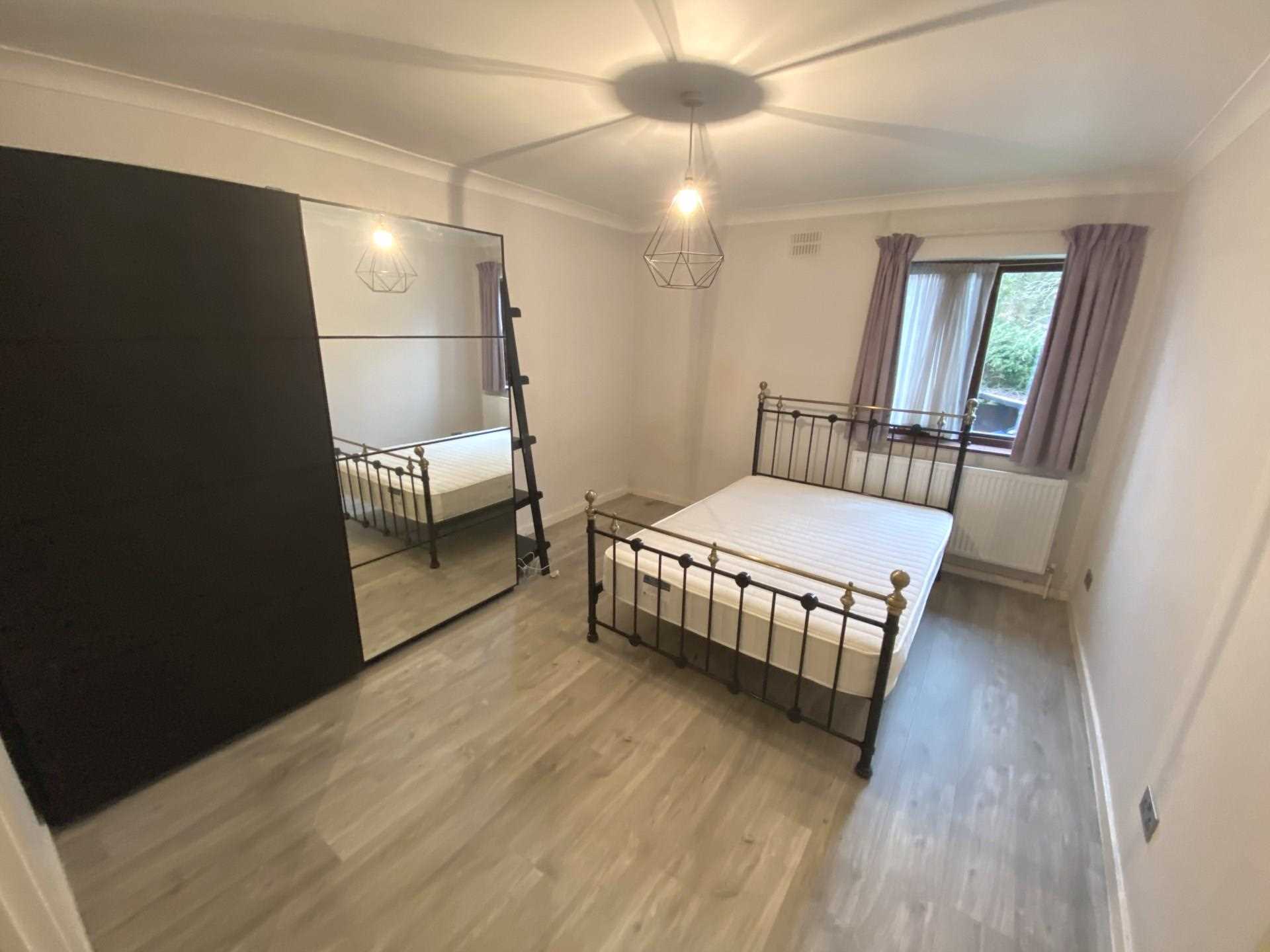 Additional Property Image 2 bedroom Flat to rent in Edgware 7