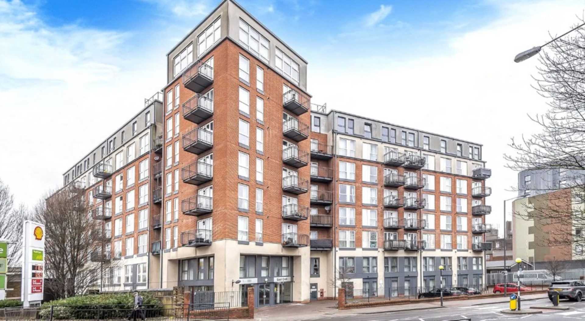 2 bedroom Flat to rent in Harrow