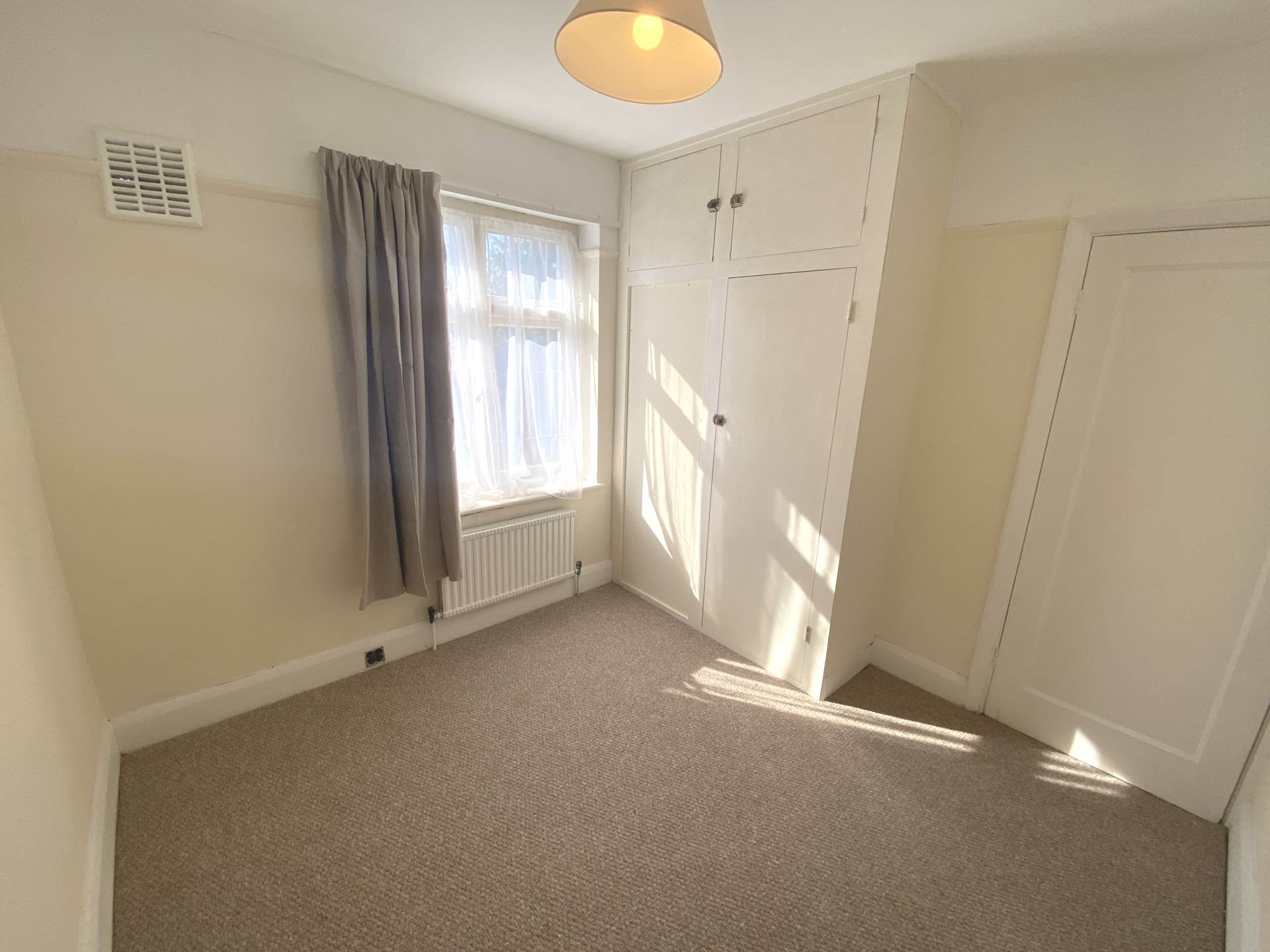 Additional Property Image 4 bedroom Detached to rent in Bushey 10