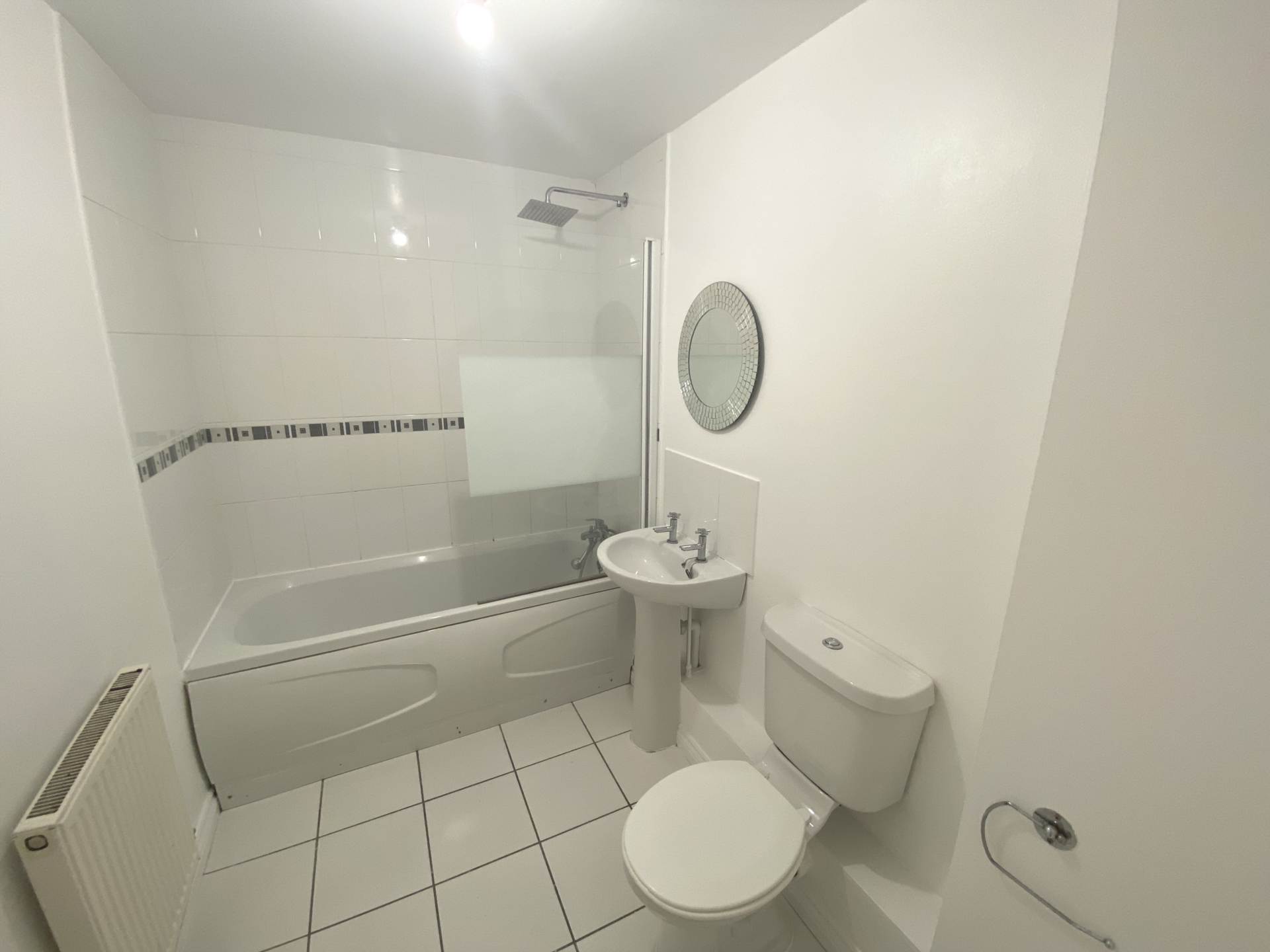 Additional Property Image 2 bedroom Flat to rent in Borehamwood 5