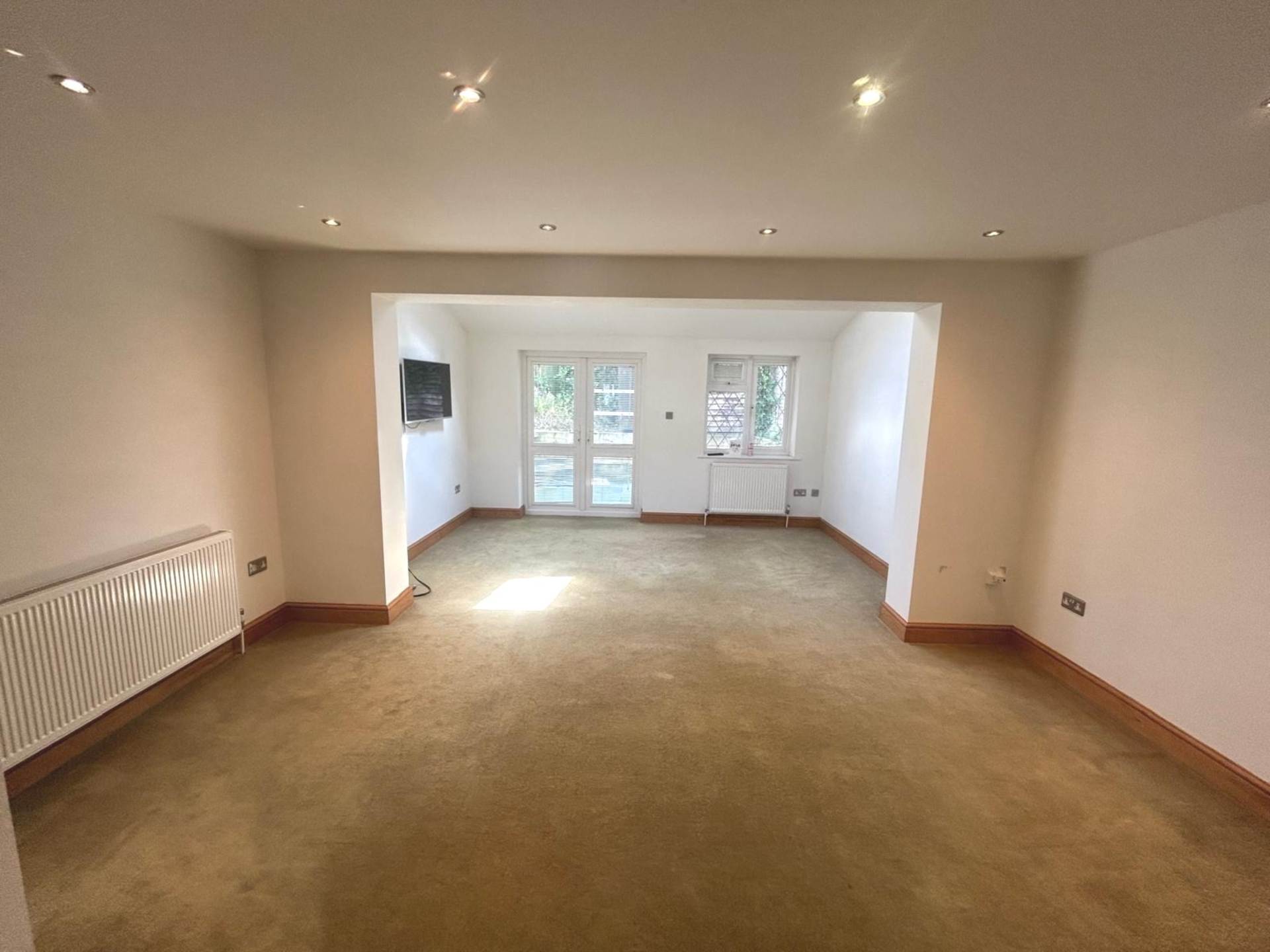 Additional Property Image 3 bedroom Terraced to rent in Borehamwood 4