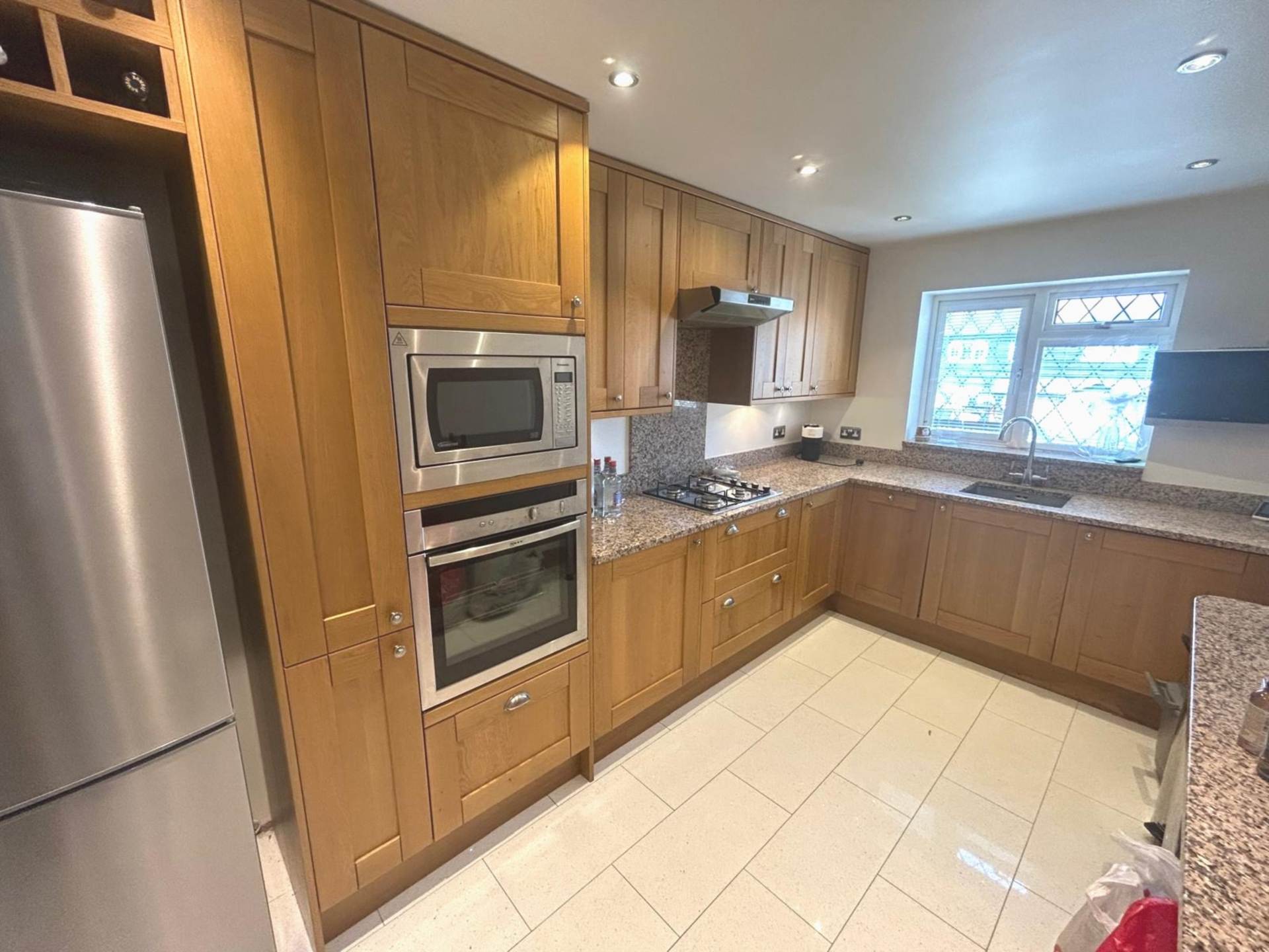 Additional Property Image 3 bedroom Terraced to rent in Borehamwood 6