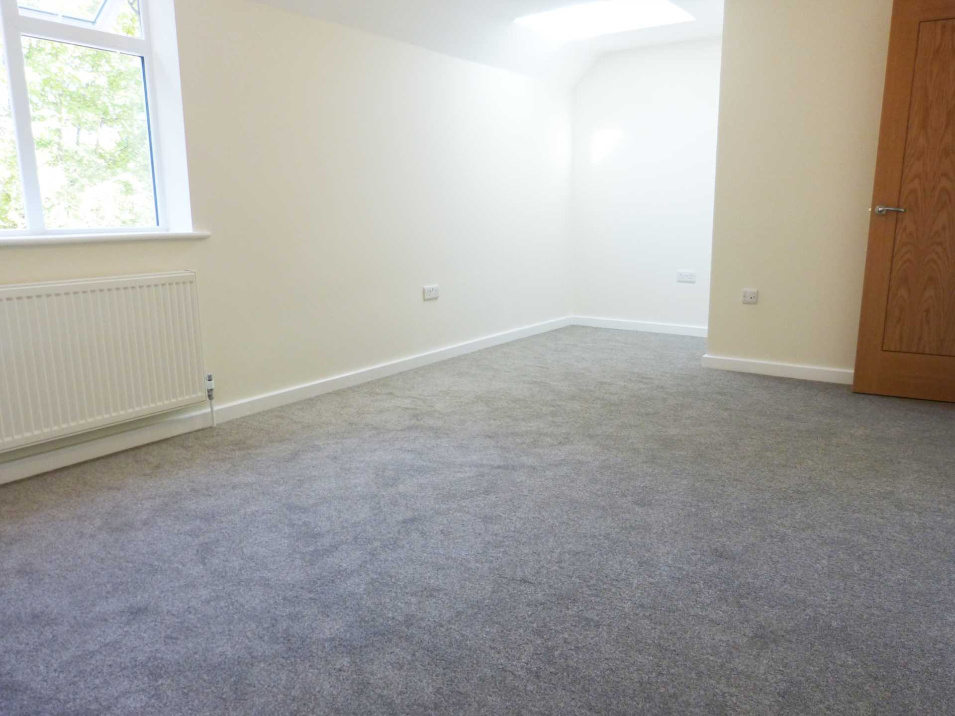 Additional Property Image 4 bedroom House to rent in Welwyn 10