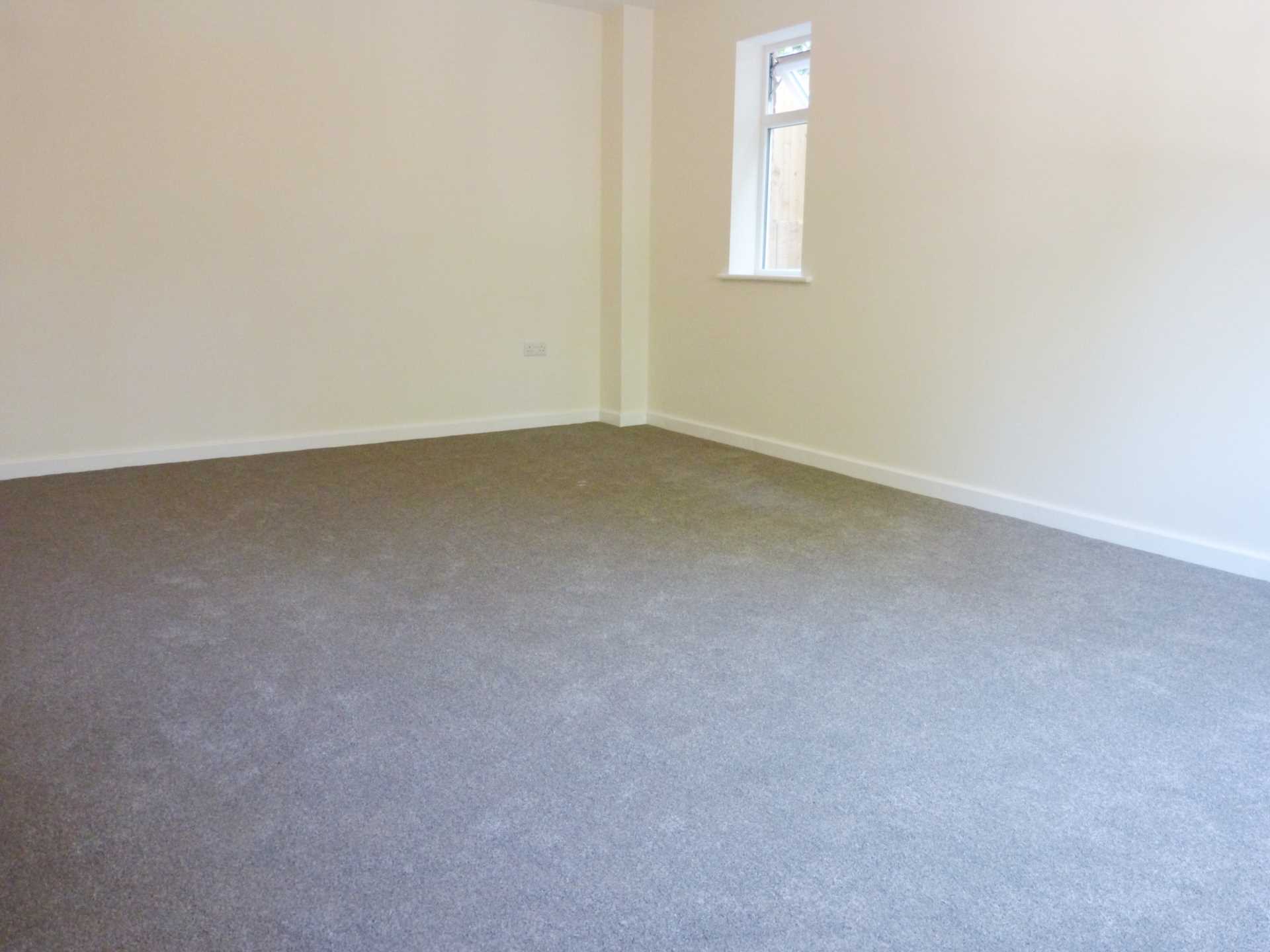 Additional Property Image 4 bedroom House to rent in Welwyn 11