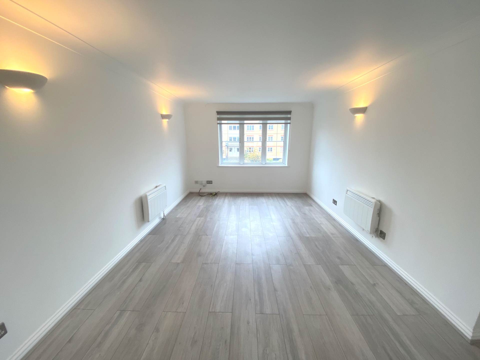 Additional Property Image 2 bedroom Flat to rent in Borehamwood 4