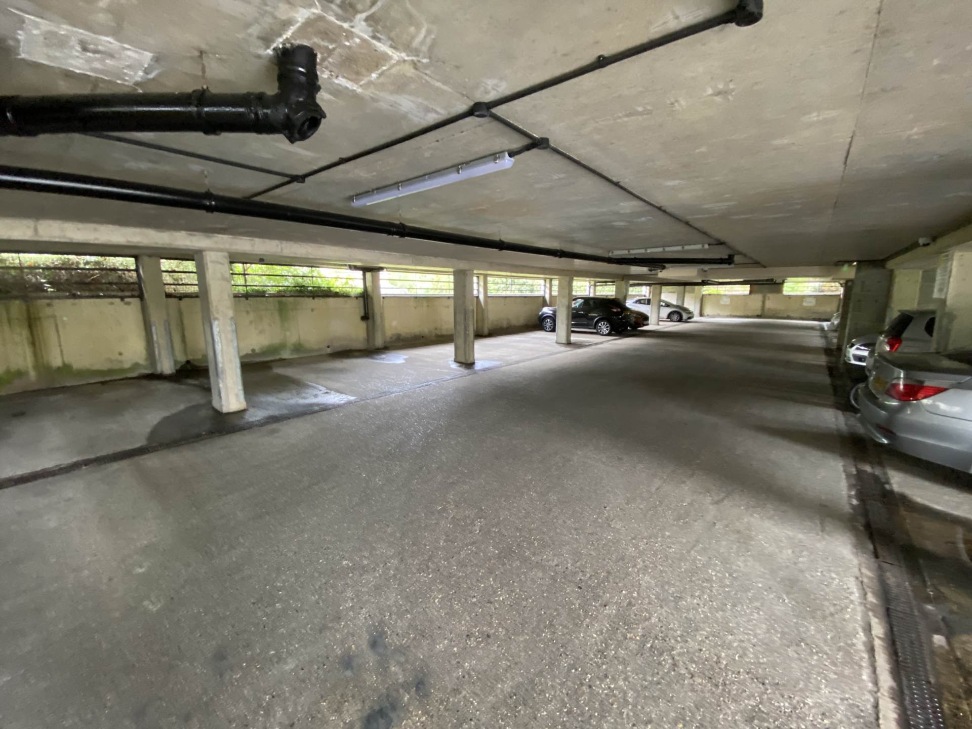 Additional Property Image 2 bedroom Flat to rent in Borehamwood 9