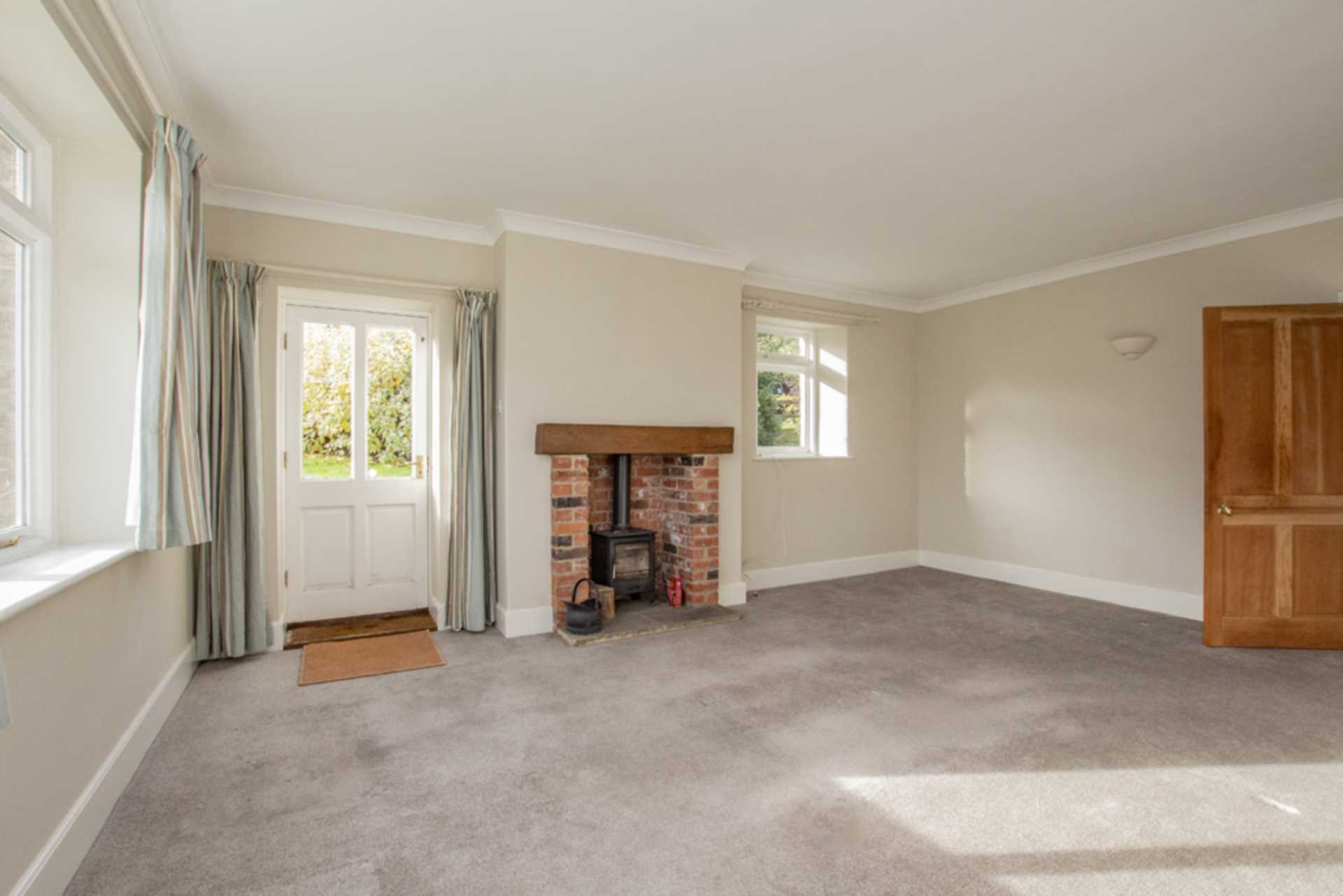 Additional Property Image 2 bedroom Bungalow to rent in Riding Mill 3