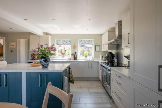 Additional Property Image 4 bedroom Detached for sale in Newcastle Upon Tyne 5