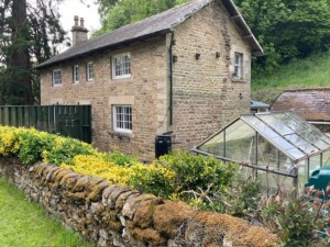 2 bedroom Semi Detached to rent in Hexham