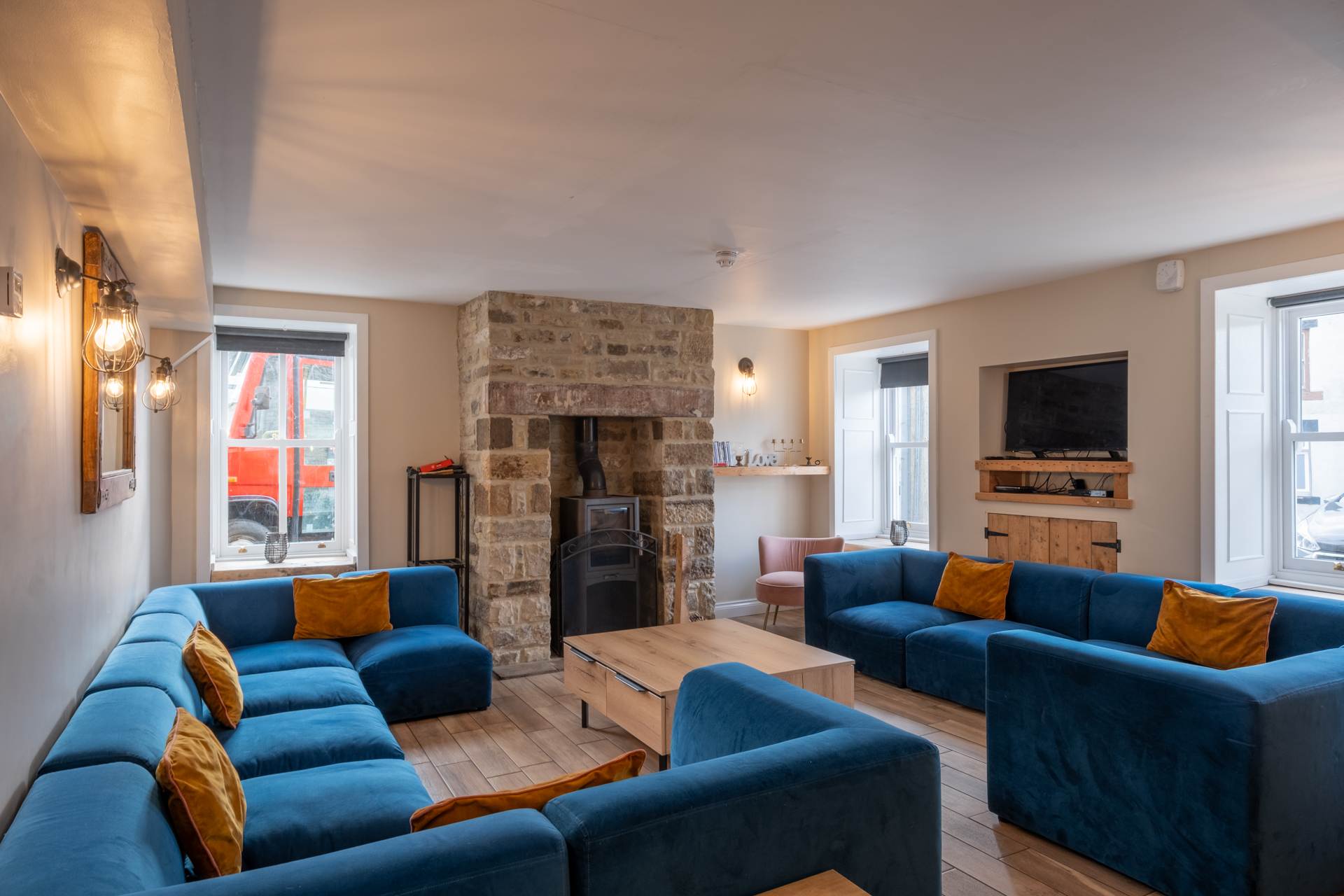 Additional Property Image 7 bedroom House for sale in Hexham 2
