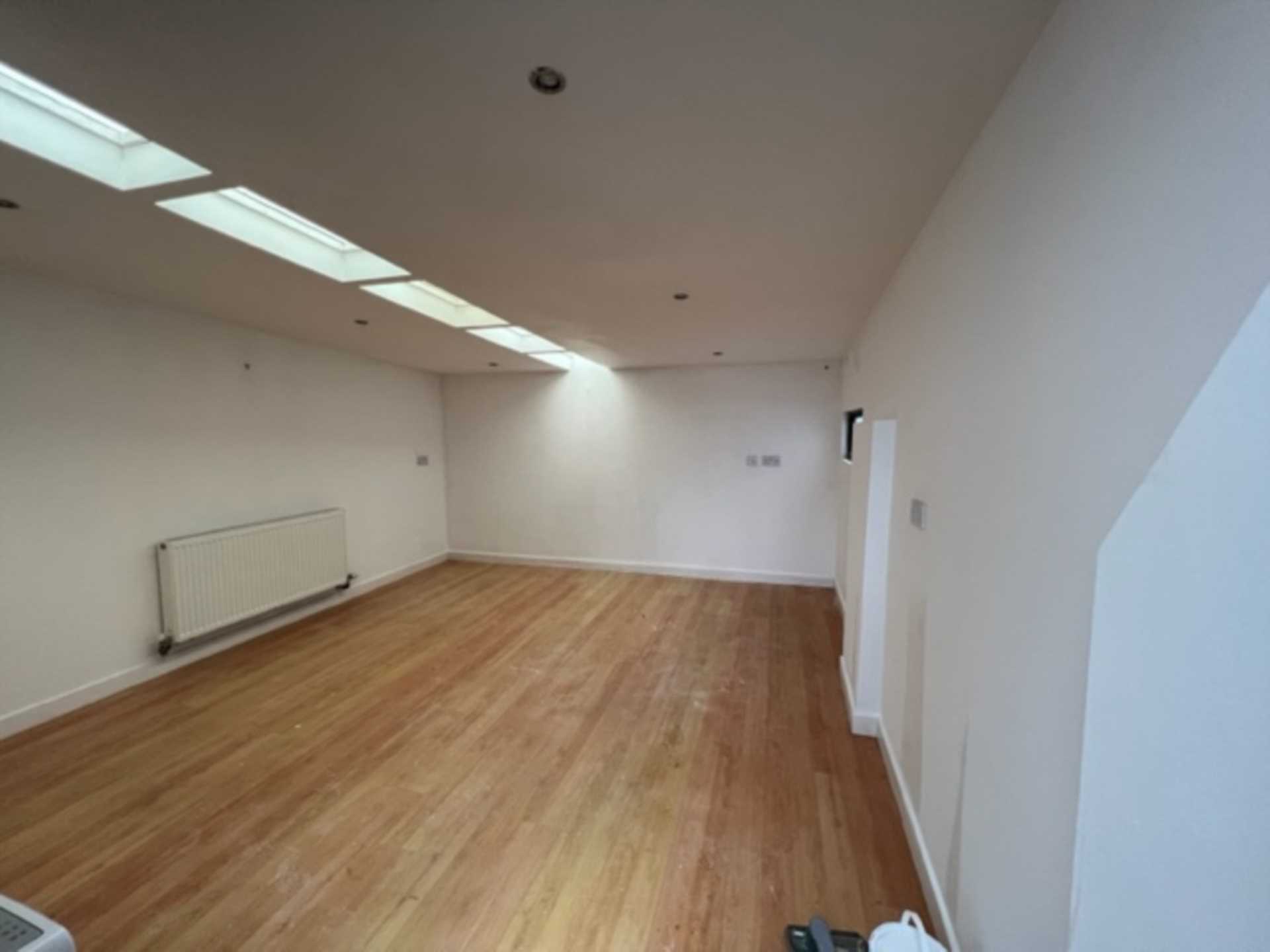 Additional Property Image 2 bedroom House to rent in South Brent 6