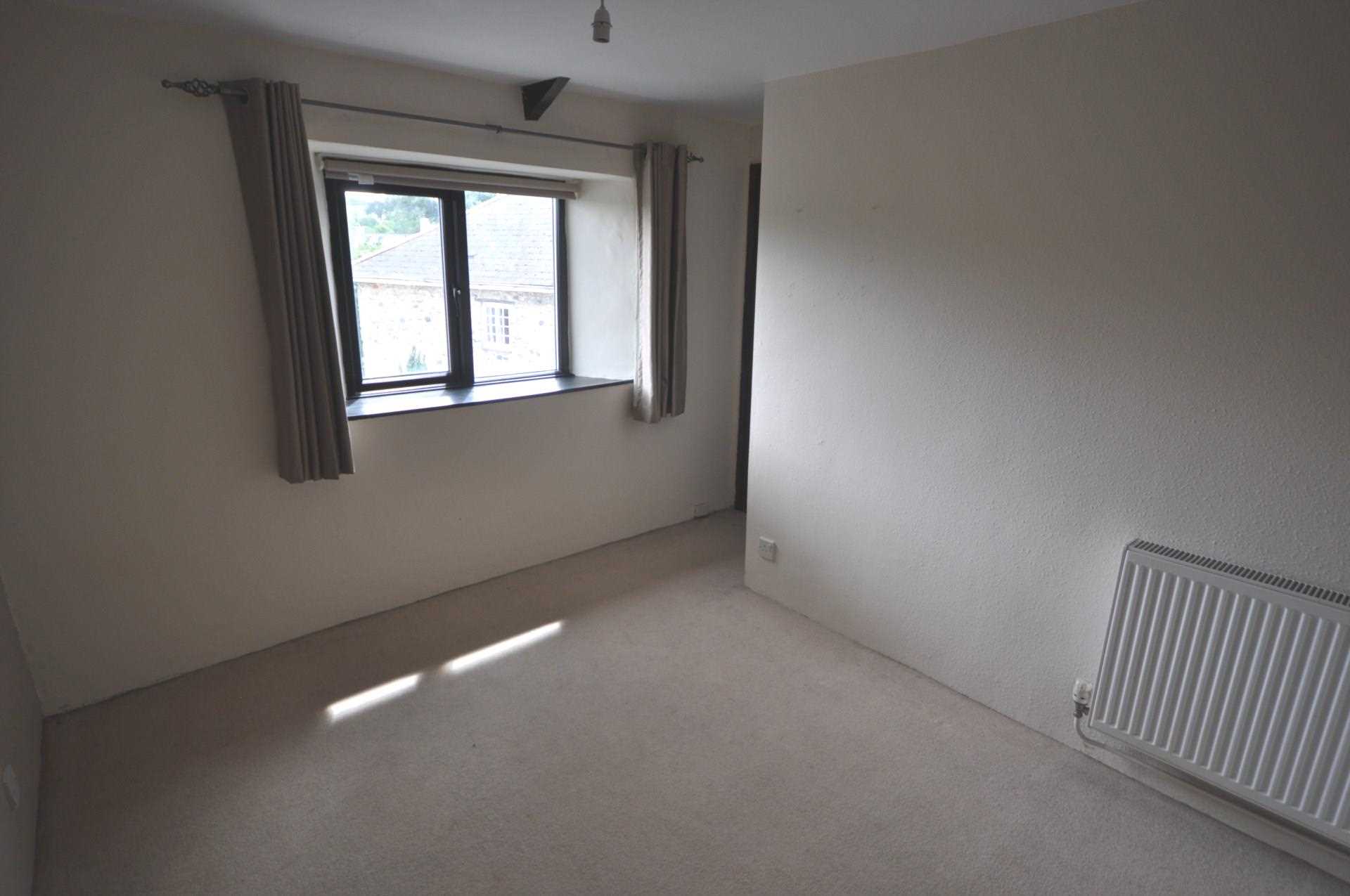 Additional Property Image 2 bedroom House to rent in South Brent 11
