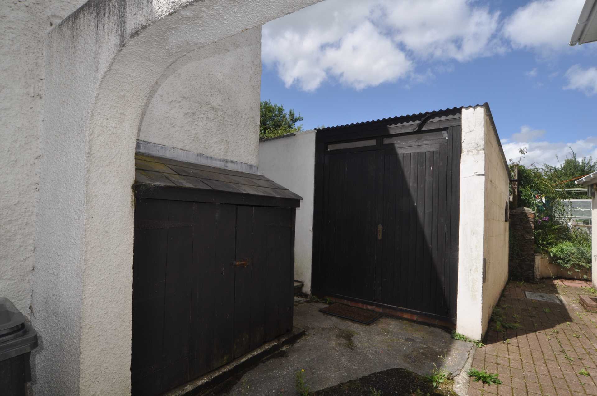 Additional Property Image 2 bedroom House to rent in South Brent 13