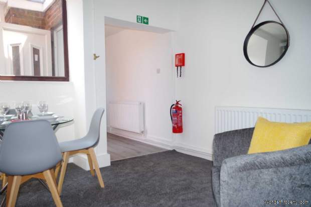 Additional Property Image 4 bedroom Terraced to rent in Bolton 3