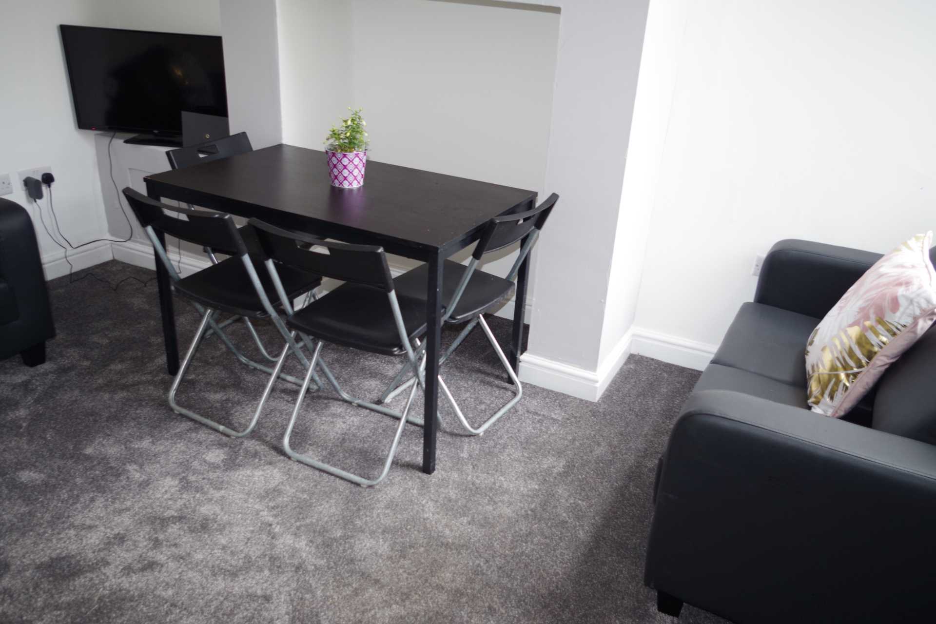 Additional Property Image 3 bedroom Terraced to rent in Salford 8