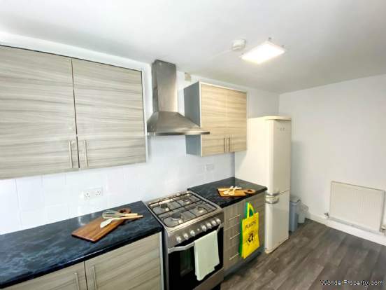 Additional Property Image 4 bedroom Terraced to rent in Bolton 7