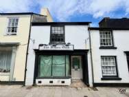 3 bedroom Terraced for sale in Buckfastleigh