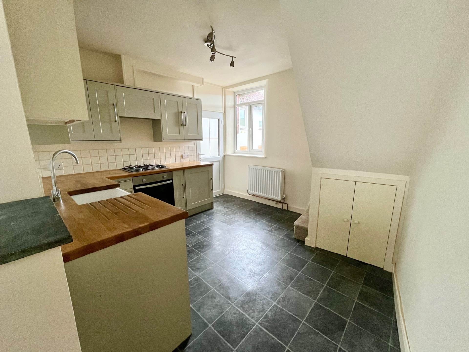 Additional Property Image 3 bedroom Terraced for sale in Buckfastleigh 5