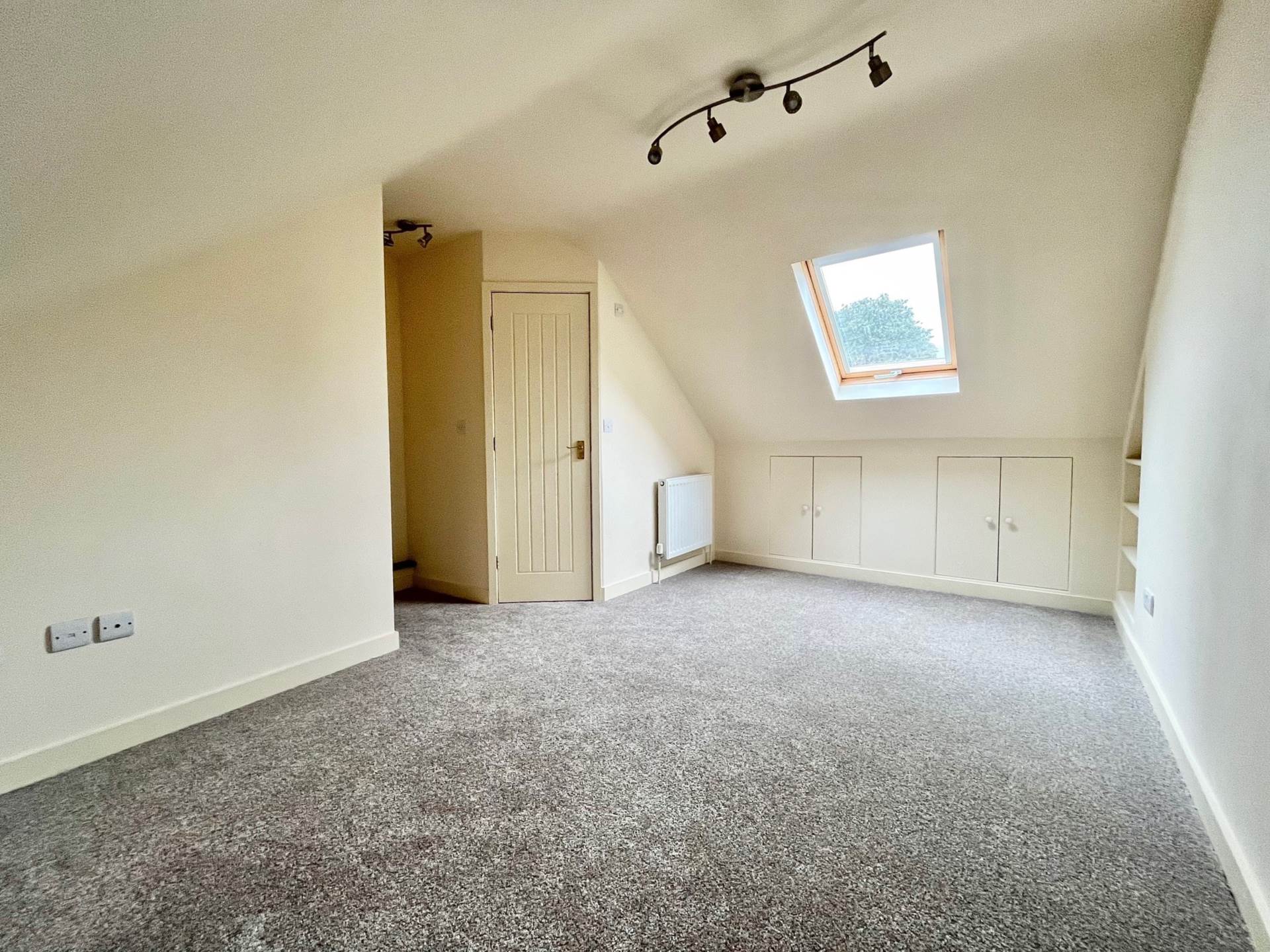 Additional Property Image 3 bedroom Terraced for sale in Buckfastleigh 9