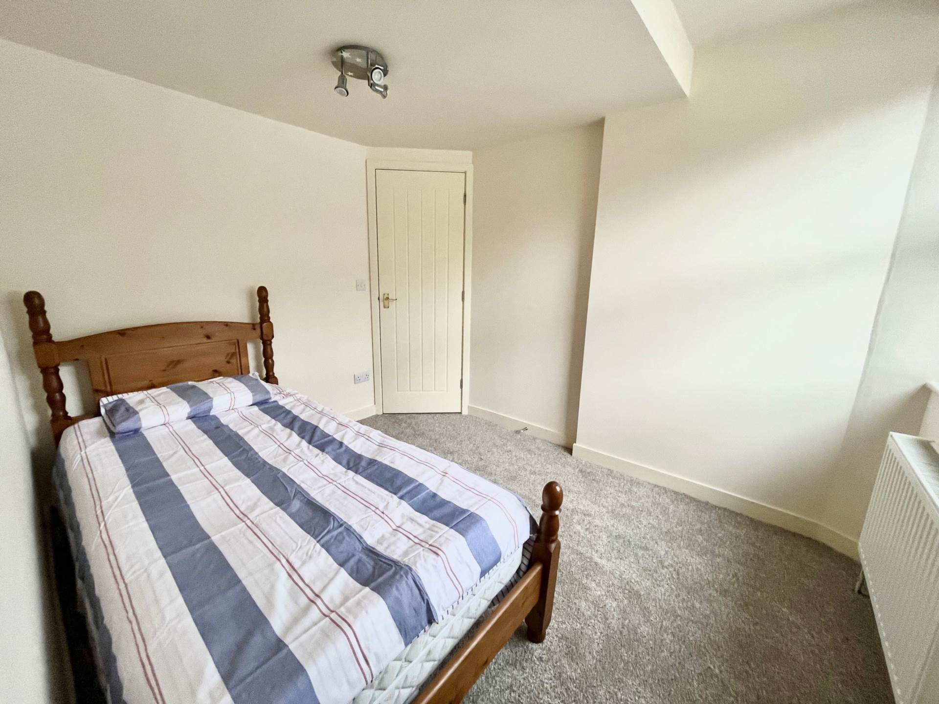 Additional Property Image 3 bedroom Terraced for sale in Buckfastleigh 12
