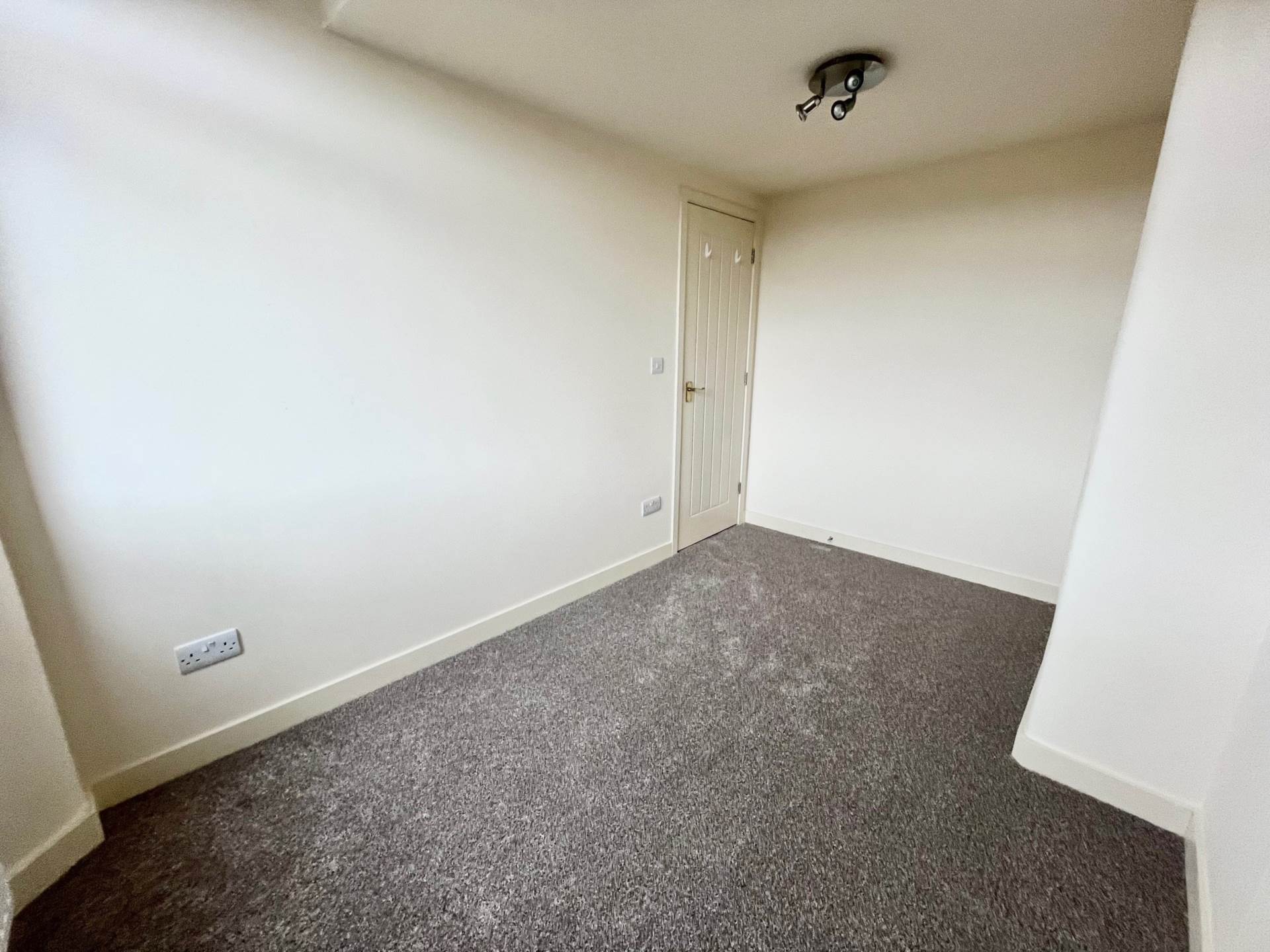 Additional Property Image 3 bedroom Terraced for sale in Buckfastleigh 14