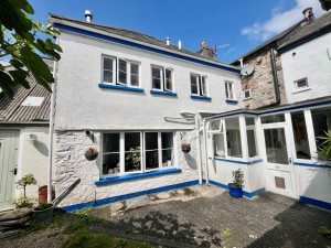 2 bedroom Cottage for sale in Buckfastleigh