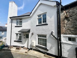 1 bedroom Terraced for sale in Buckfastleigh