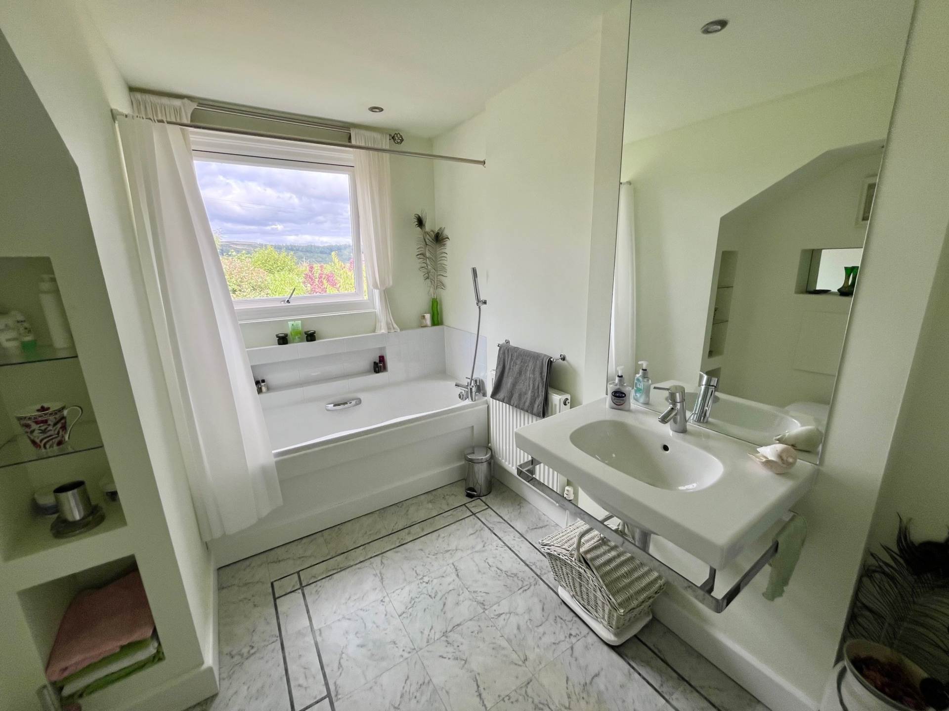 Additional Property Image 4 bedroom Detached for sale in Newton Abbot 18