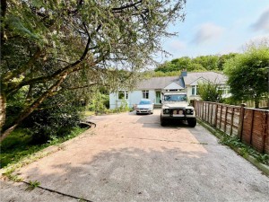 2 bedroom Semi Detached for sale in Buckfastleigh