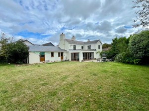 4 bedroom Detached for sale in Newton Abbot