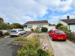 2 bedroom Detached Bungalow for sale in Newton Abbot