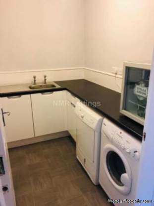 Additional Property Image 4 bedroom Town House to rent in Durham 10