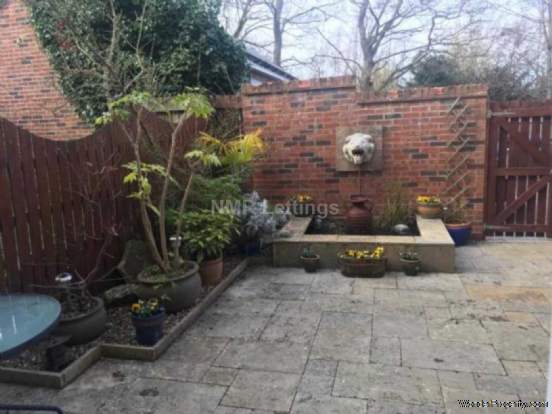 Additional Property Image 4 bedroom Town House to rent in Durham 11