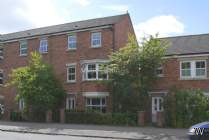 5 bedroom Town House to rent in Durham