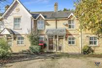 2 bedroom Terraced to rent in Ely