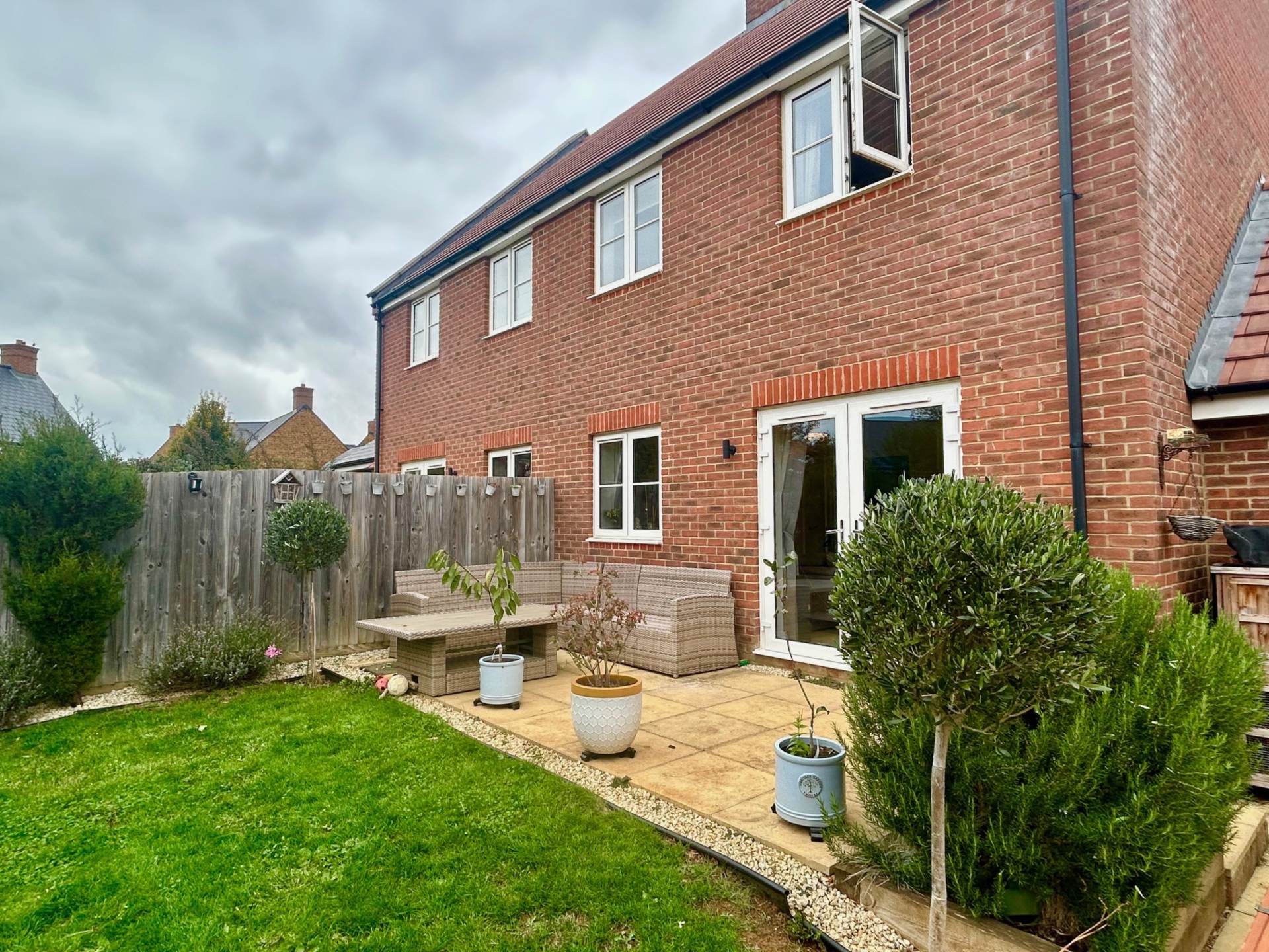 Additional Property Image 3 bedroom Semi Detached to rent in Banbury 11